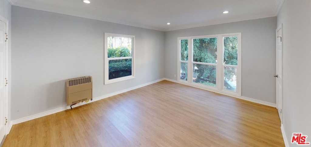 photo 2: 411 Witmer Street, Los Angeles CA 90017