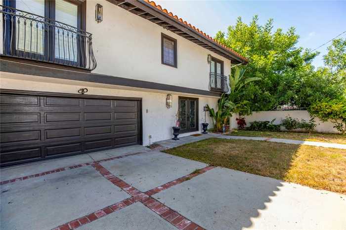 photo 2: 4404 San Blas Avenue, Woodland Hills CA 91364