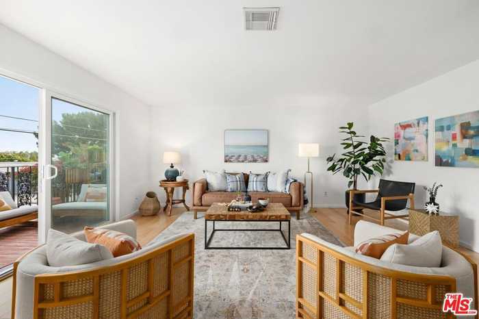 photo 1: 743 Pier Avenue Unit 1, Santa Monica CA 90405