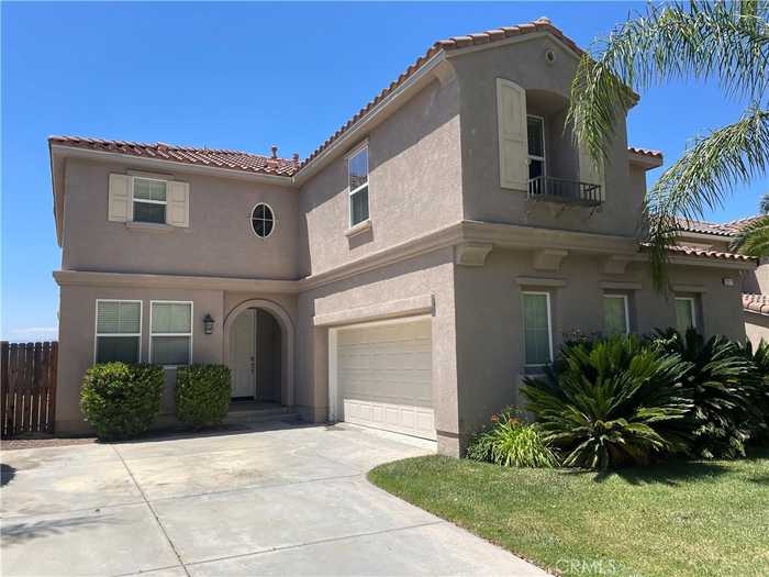 photo 1: 29231 Moon Dust Court, Saugus CA 91390