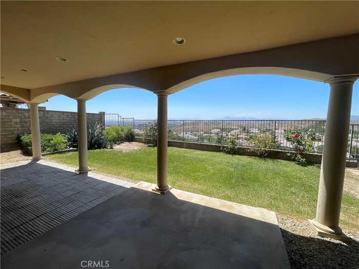 photo 2: 29231 Moon Dust Court, Saugus CA 91390