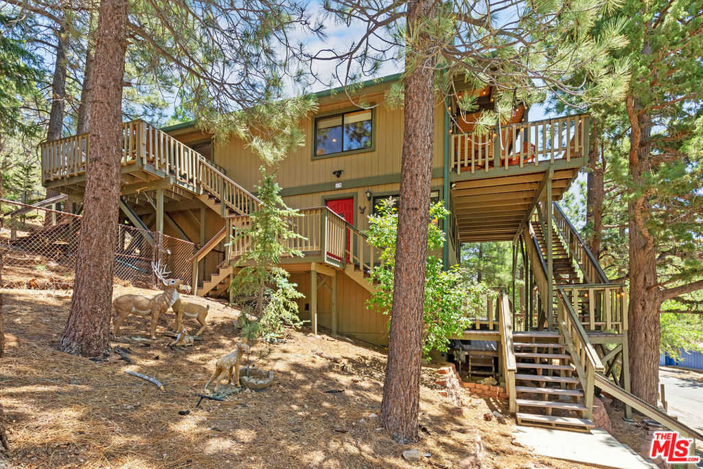 photo 3: 43766 Yosemite Drive, Big Bear CA 92315