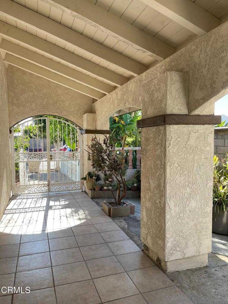 photo 2: 3760 Dallas Drive, Oxnard CA 93033