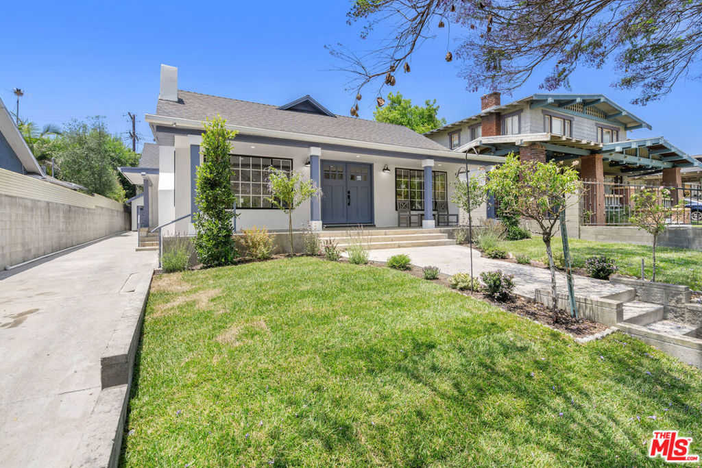 photo 2: 325 N Wilton Place, Los Angeles CA 90004