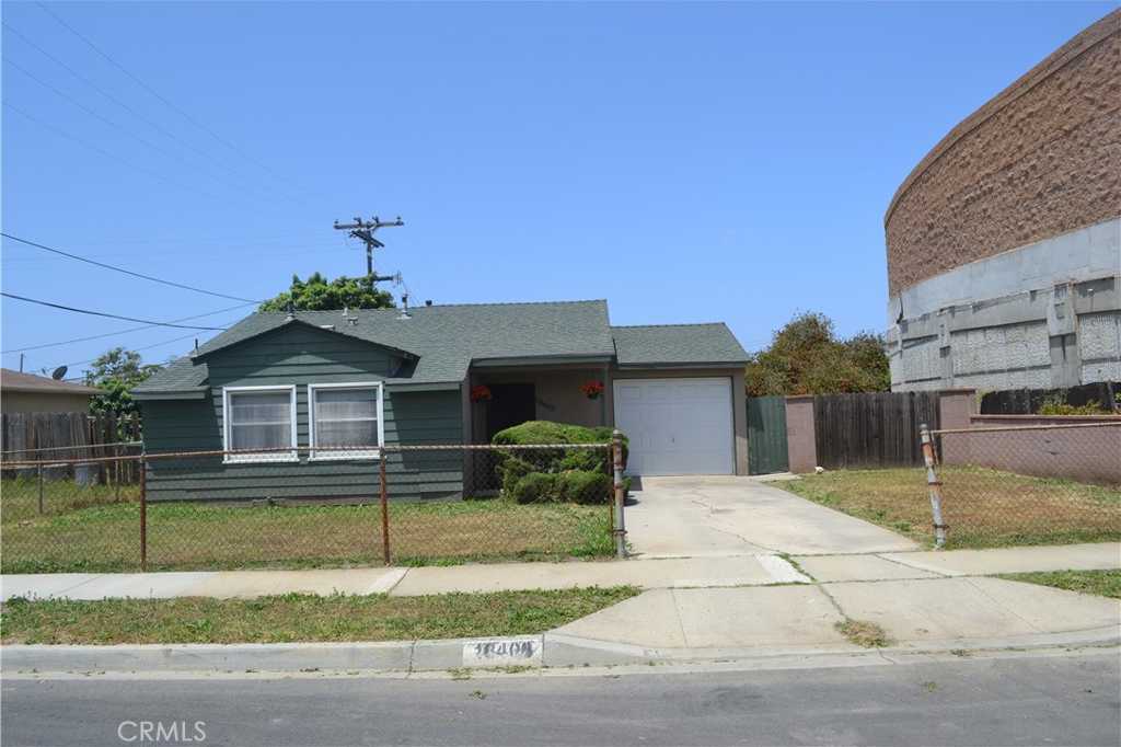 photo 2: 18403 Eriel Avenue, Torrance CA 90504