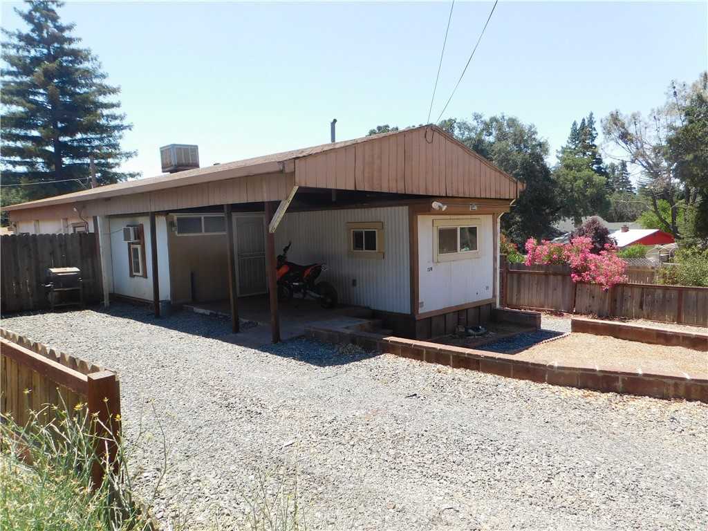 photo 2: 15245 Highland Avenue, Clearlake CA 95422