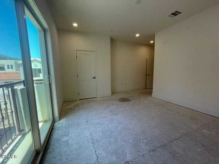 photo 25: 2218 E Main Street Unit 201, Ventura CA 93001