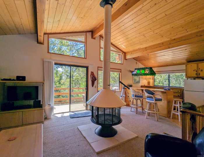 photo 2: 24655 Logan Creek Dr, Idyllwild CA 92549