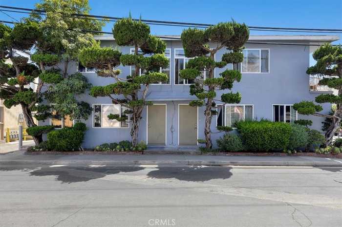 photo 1: 300 Catalina Avenue, Avalon CA 90704