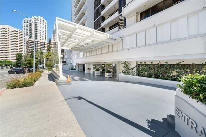 photo 2: 10660 Wilshire Boulevard Unit 609, Los Angeles CA 90024