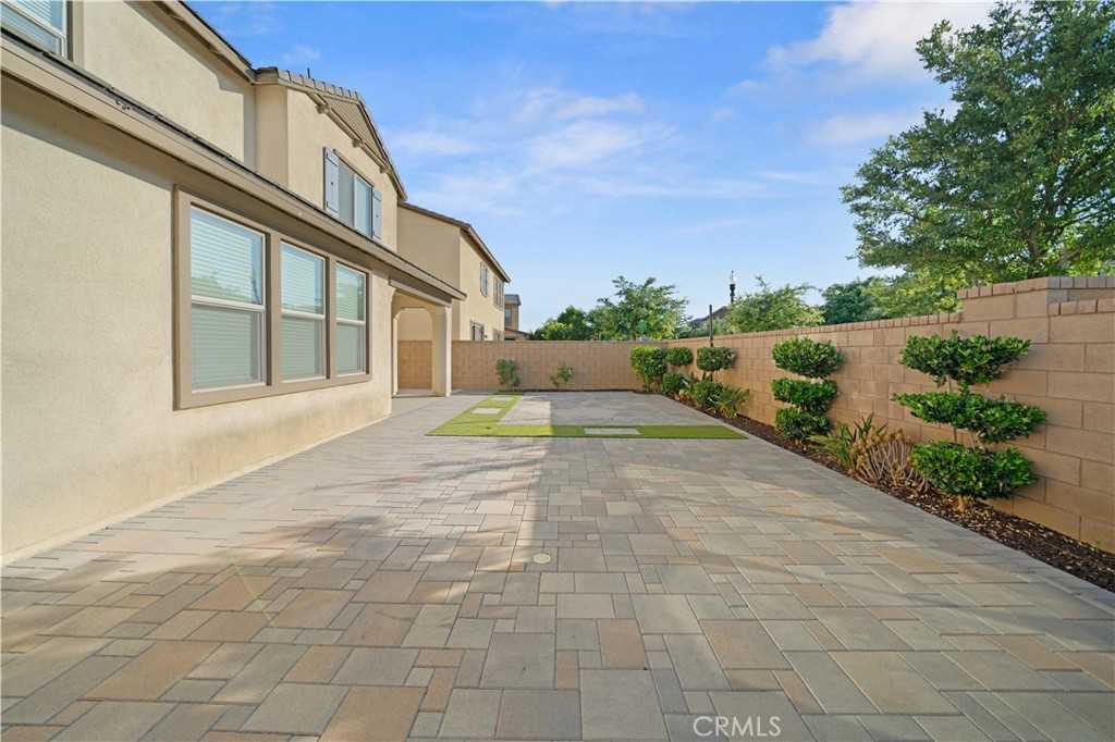 photo 3: 4714 S Garden Gate Lane, Ontario CA 91762