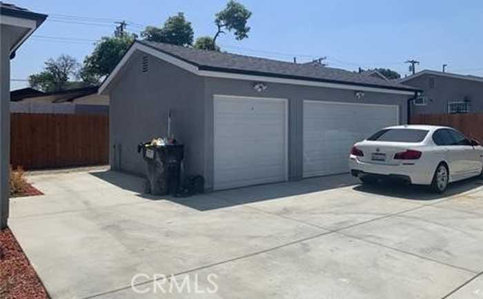 photo 11: 1568 E 117th Place, Los Angeles CA 90059