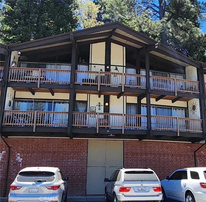 photo 1: 872 Sierra Vista Drive Unit 26, Twin Peaks CA 92391