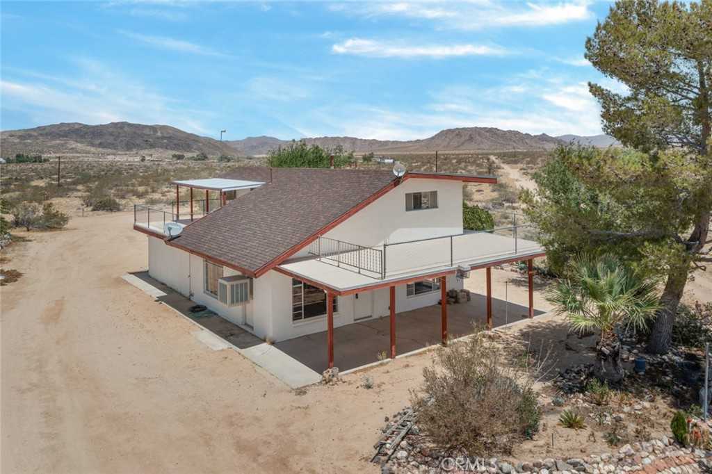 photo 1: 57955 Town Road, Landers CA 92285