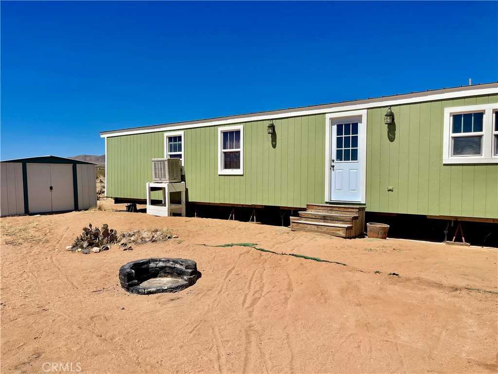 photo 2: 60607 Stearman Road, Landers CA 92285