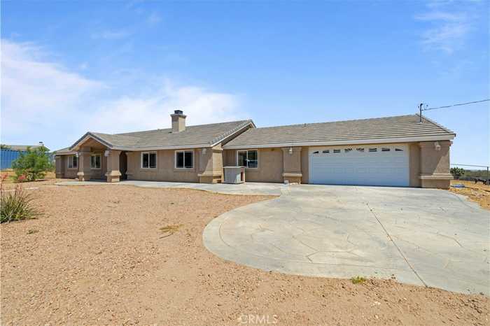 photo 1: 8648 El Centro Road, Phelan CA 92371