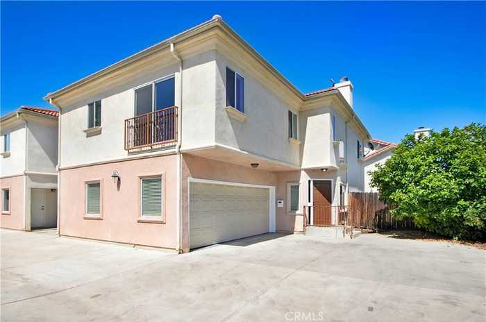 photo 1: 18340 Keswick Street Unit 7, Reseda CA 91335