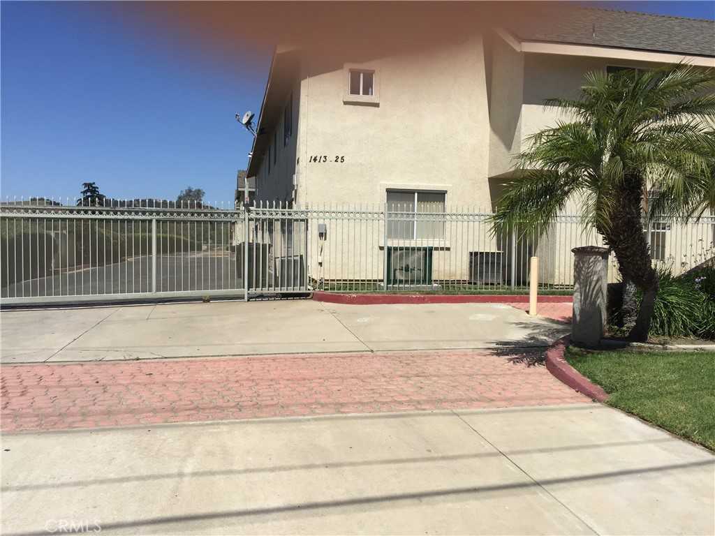 photo 2: 1413 S White Avenue, Pomona CA 91766