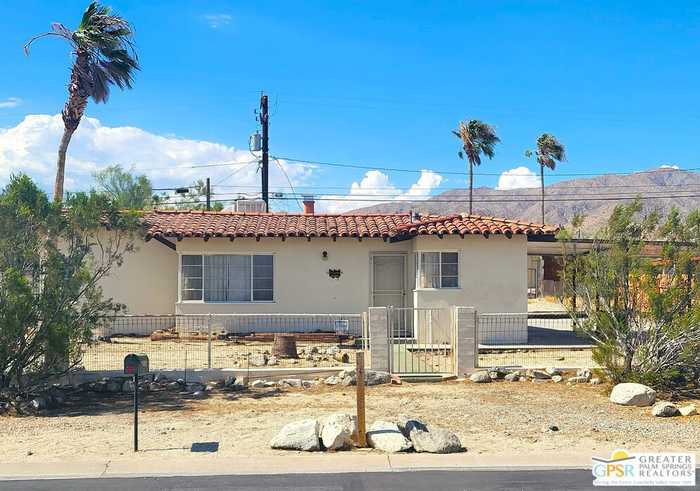 photo 1: 66396 4th Street, Desert Hot Springs CA 92240