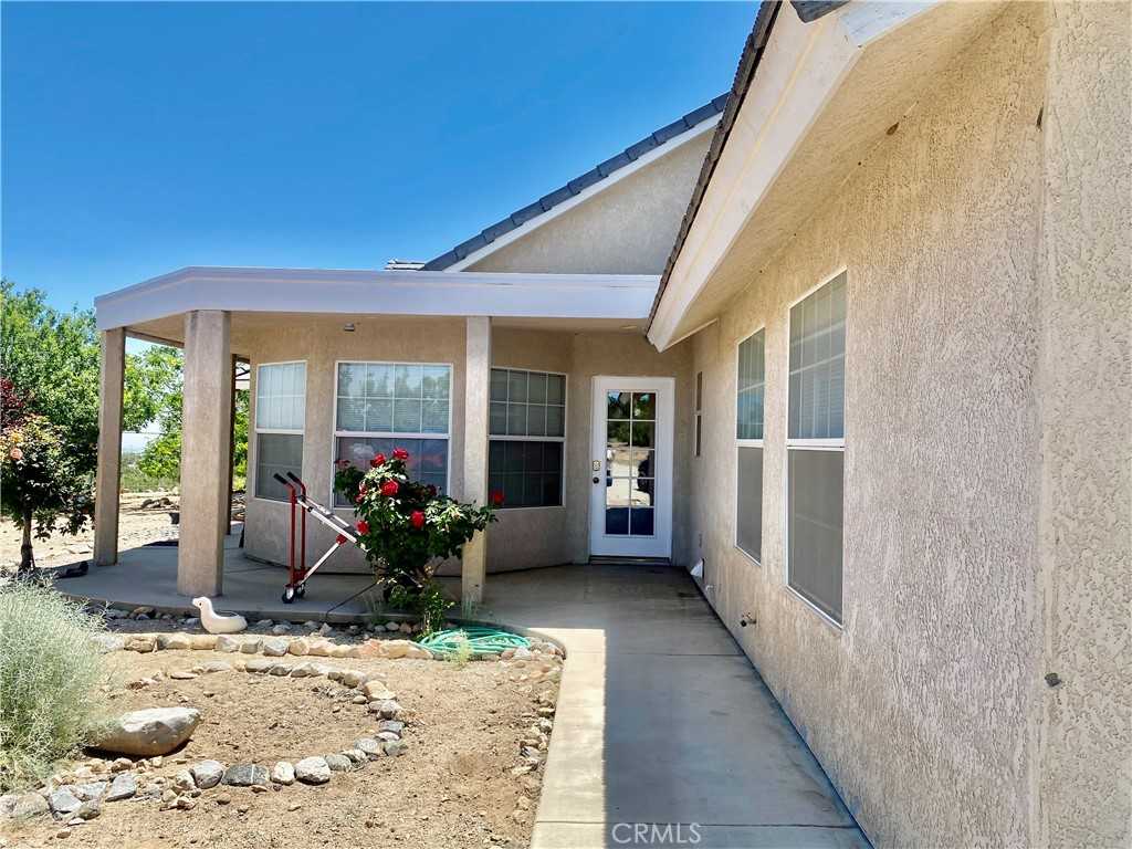 photo 1: 1755 Sunnyslope Road, Pinon Hills CA 92372