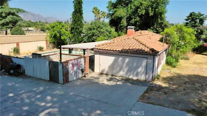 photo 2: 13394 Glenoaks Blvd, Sylmar CA 91342