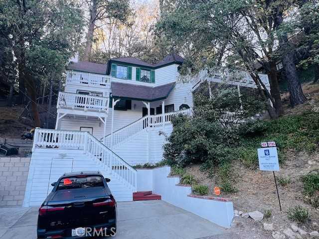 photo 2: 26333 Walnut Hills Drive, Lake Arrowhead CA 92352