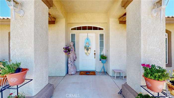 photo 2: 14250 Mesquite Street, Oak Hills CA 92344