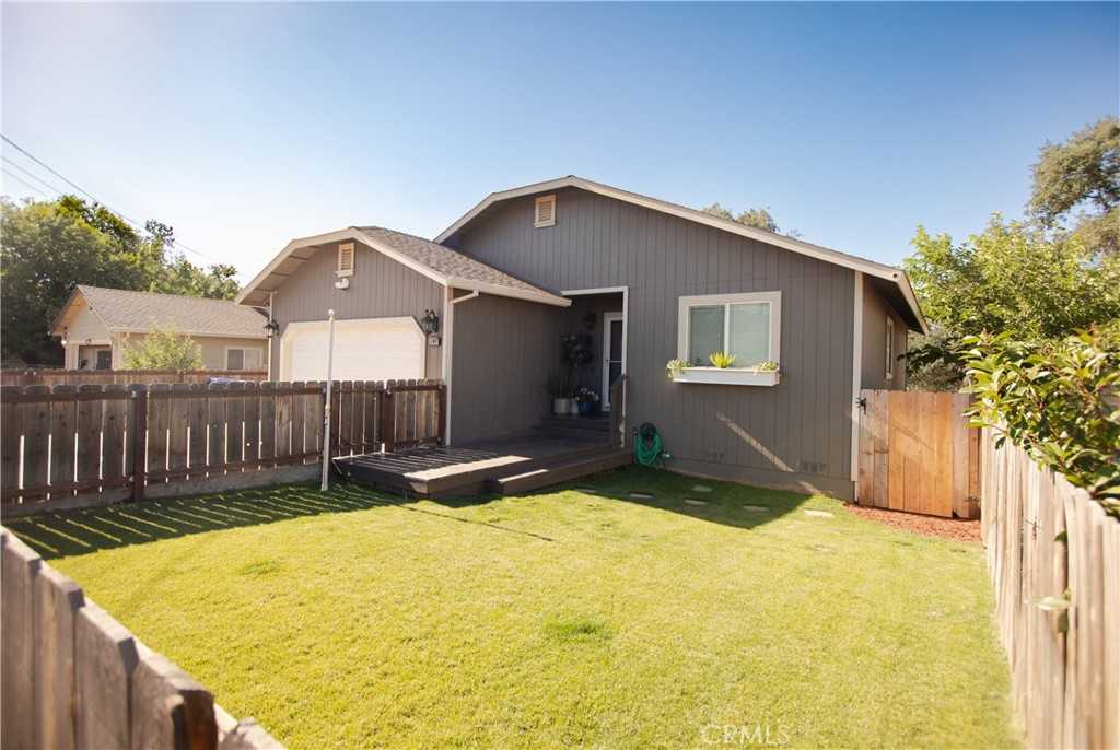 photo 2: 15967 38th Avenue, Clearlake CA 95422