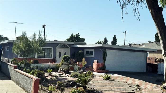 photo 2: 3823 Daleview Avenue, El Monte CA 91731