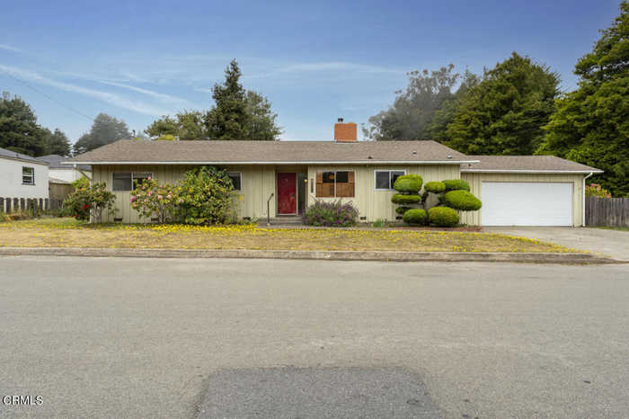 photo 1: 1321 Cedar Street, Fort Bragg CA 95437