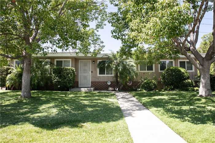 photo 1: 1203 W Laster Avenue, Anaheim CA 92802