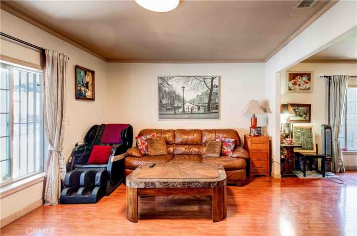 photo 2: 201 S Benton Way, Los Angeles CA 90057