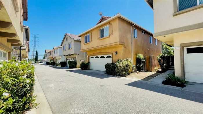 photo 2: 15721 Cobalt Street Unit 105, Sylmar CA 91342