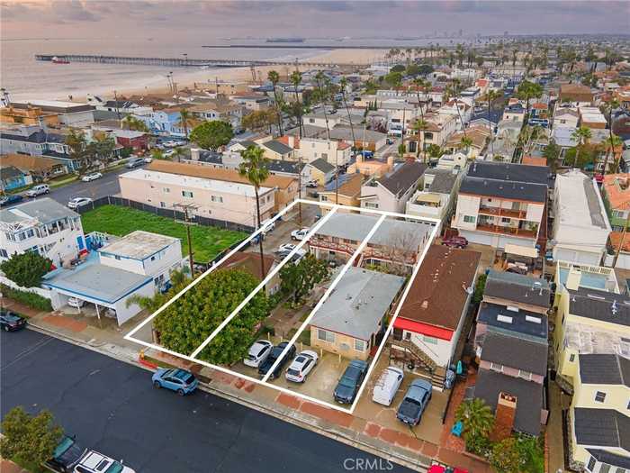 photo 1: 111 14th St, Seal Beach CA 90740