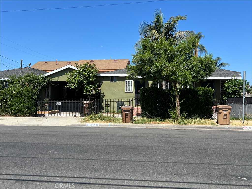 photo 2: 1202 W 90th Place, Los Angeles CA 90044