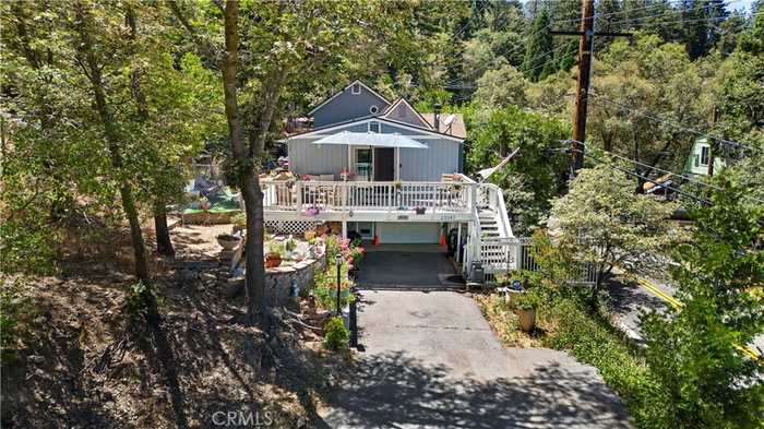 photo 2: 22047 Crest Forest Drive, Cedarpines Park CA 92322