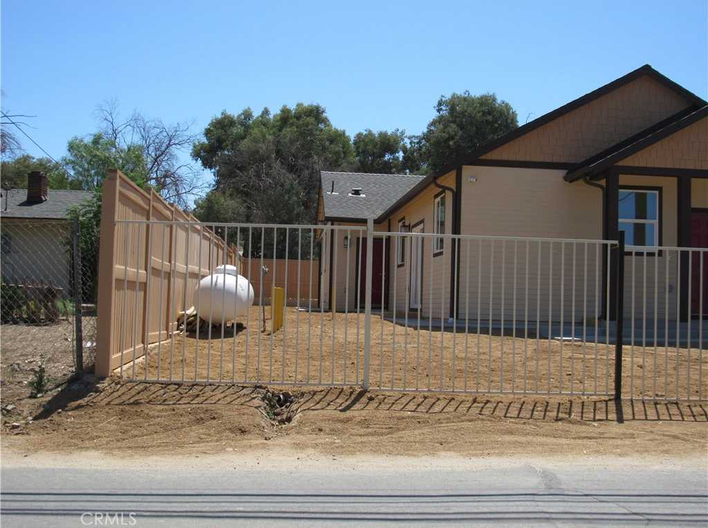 photo 3: 28576 Quail Place, Menifee CA 92587