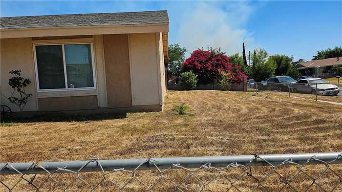 photo 31: 1527 Pinedale Avenue, Bloomington CA 92316