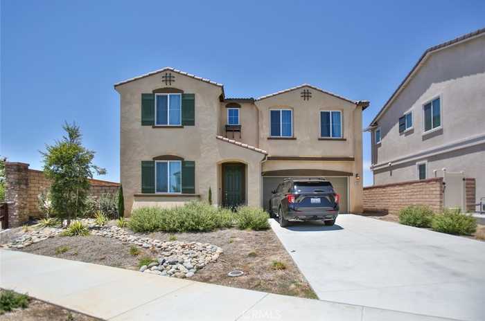 photo 2: 29945 Warrior Way, Menifee CA 92584