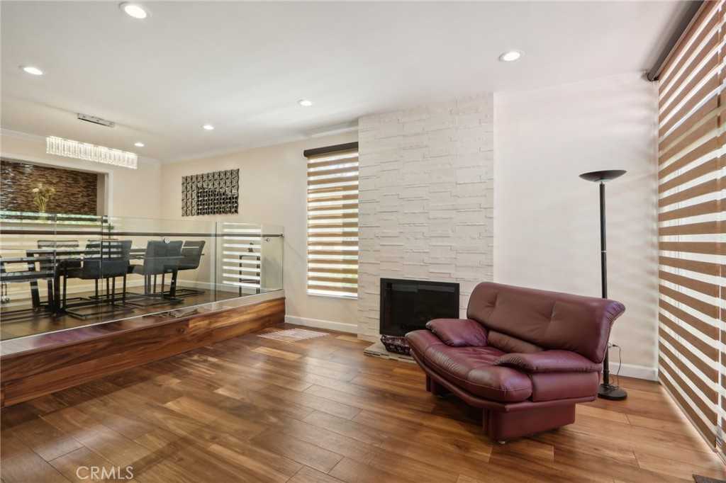 photo 3: 4161 Colfax Avenue, Studio City CA 91604