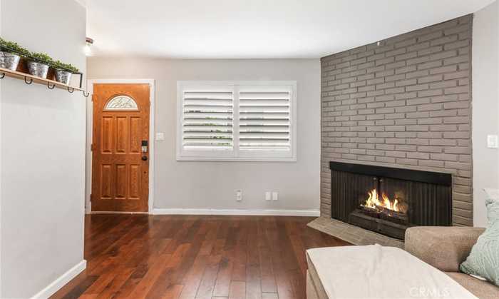 photo 1: 2452 Chelsea Place, Santa Monica CA 90404