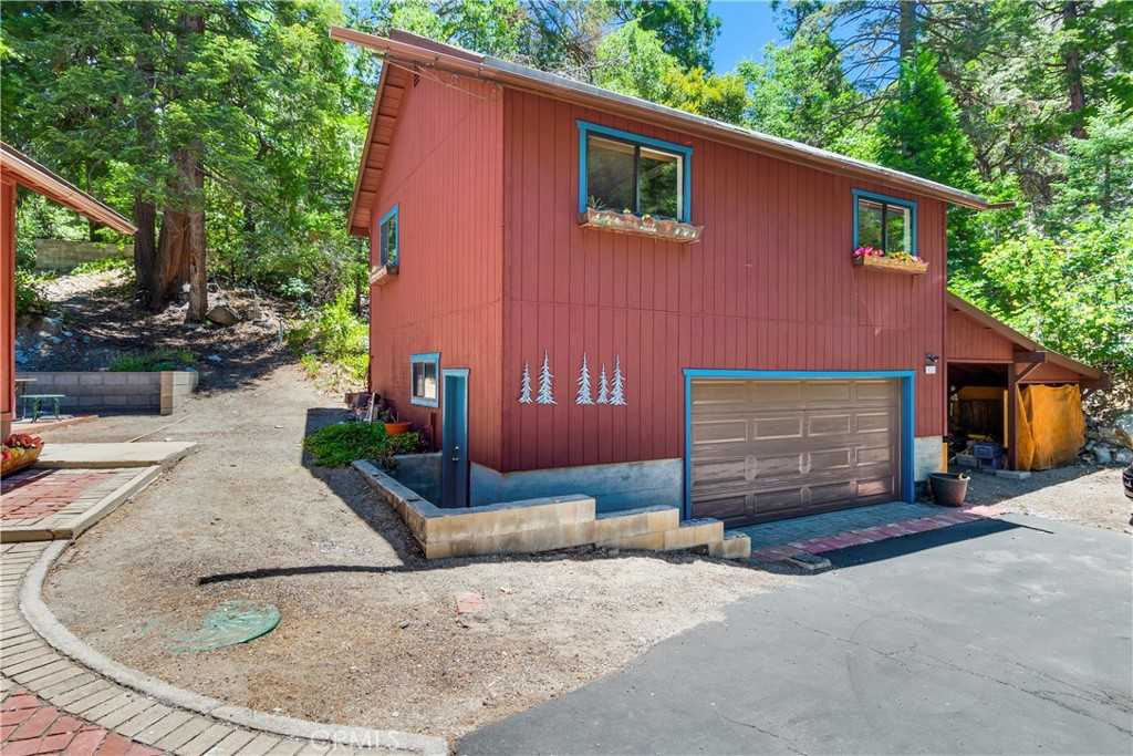 photo 3: 9339 Wood Road, Forest Falls CA 92339