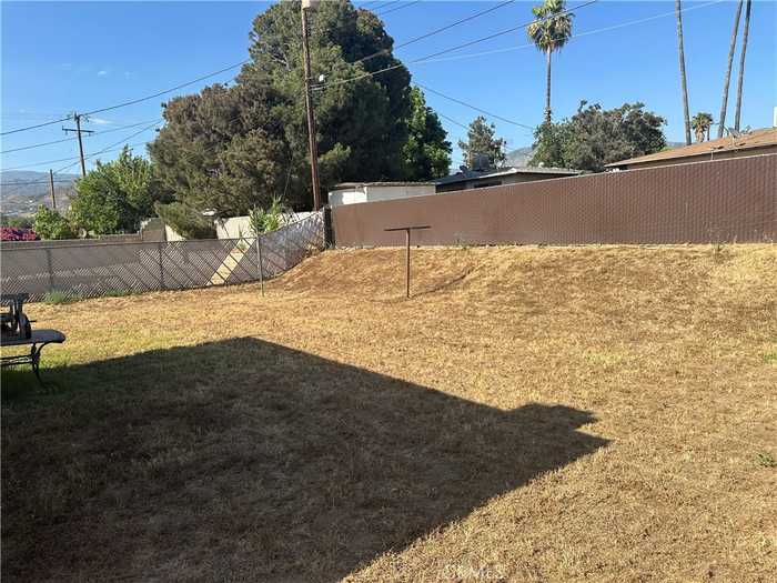 photo 13: 6929 Vine Street, Highland CA 92346