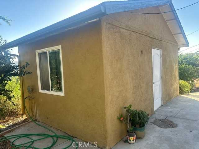 photo 3: 5429 Norwood Avenue, Riverside CA 92505