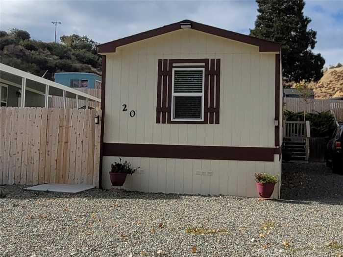 photo 2: 657 Lebec Road Unit 20, Lebec CA 93243