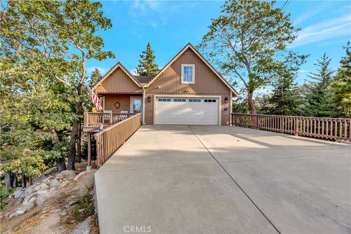 photo 2: 1119 Brentwood Drive, Lake Arrowhead CA 92352