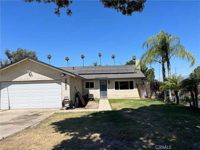 photo 2: 1563 Robyn Street, Redlands CA 92374