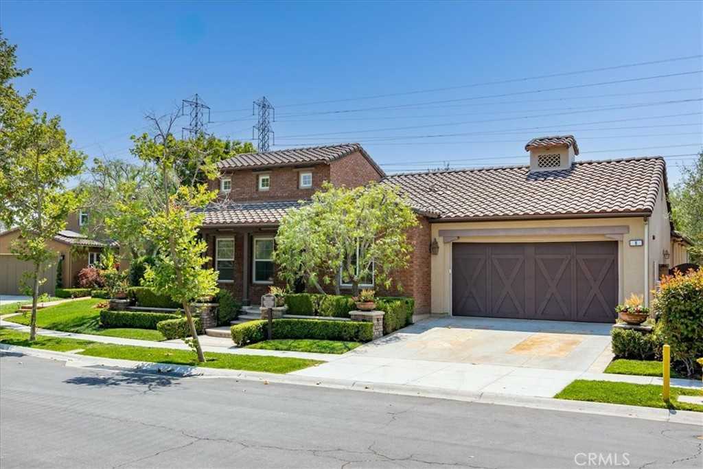 photo 1: 8 Waltham Road, Ladera Ranch CA 92694