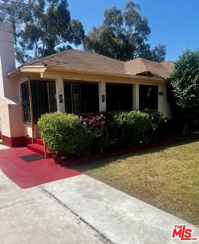 photo 2: 8934 Kramerwood Place, Los Angeles CA 90034