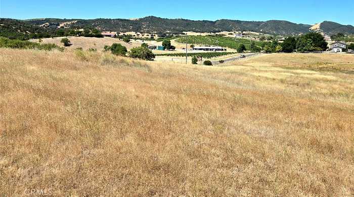 photo 1: 2100 Bella Tierra Place, Paso Robles CA 93446